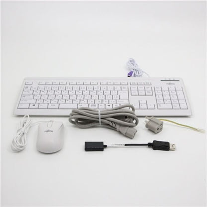 美品 富士通 ESPRIMO D588/B
